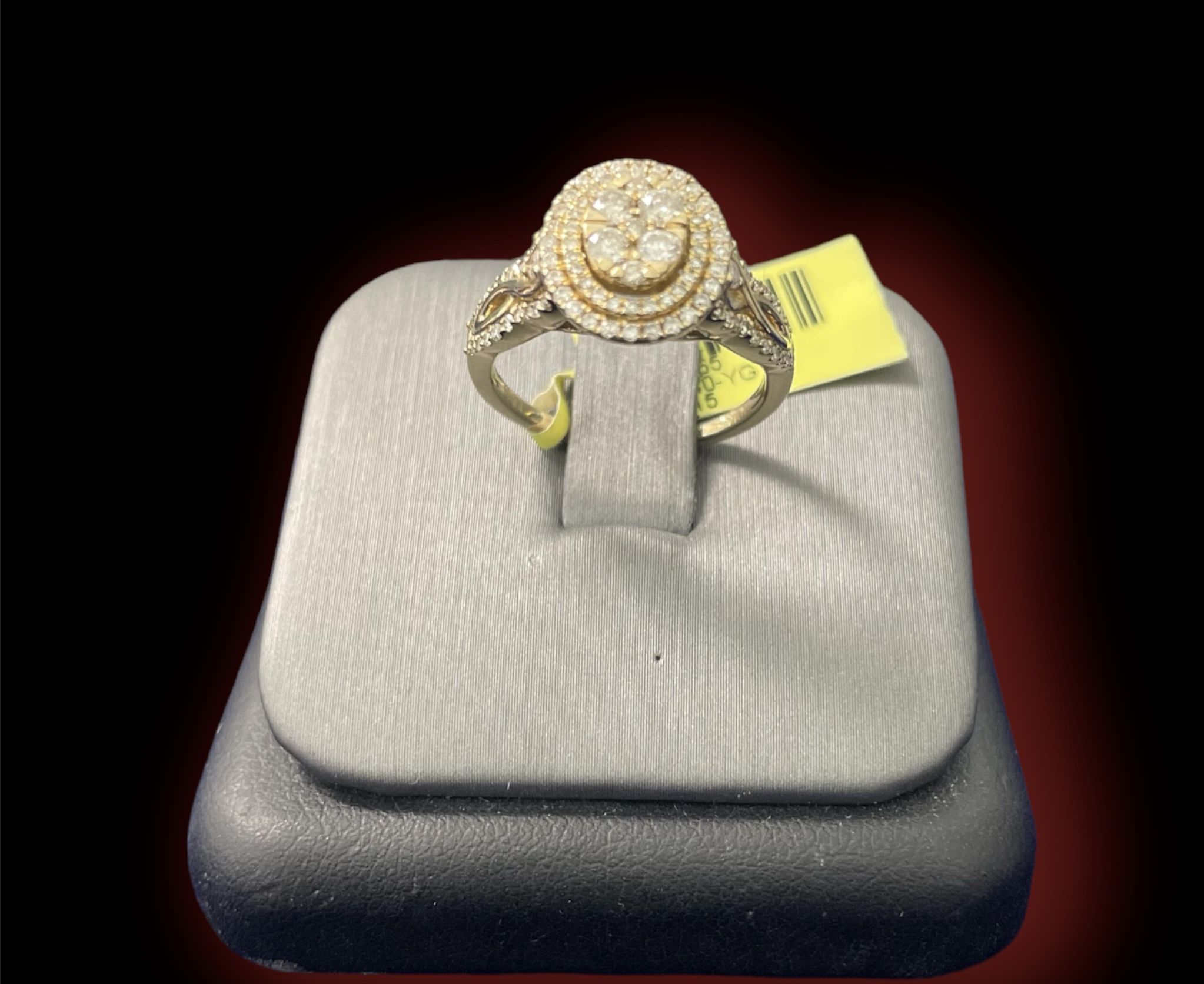 Discover Elegant Shine with the Beautiful Diamond Nose Pin